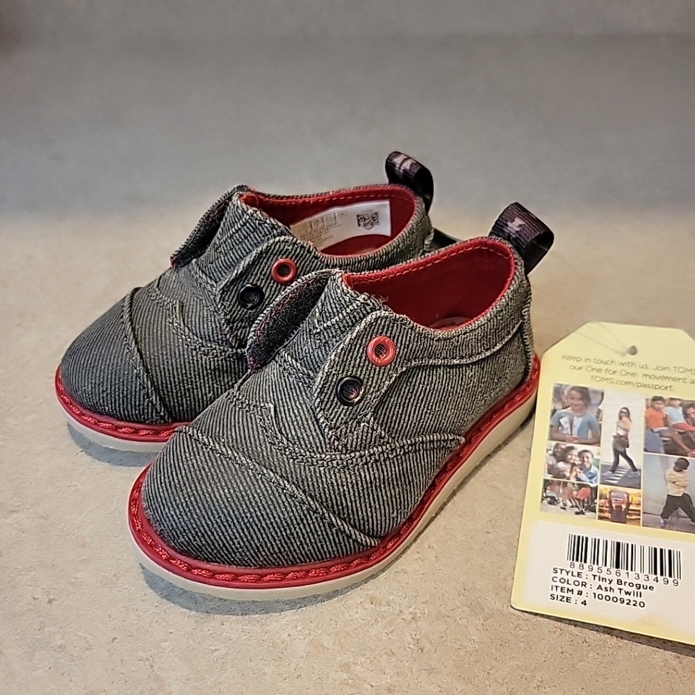 NWT Toms Tiny Brogue DR Lace 10009220 Shoes, Ash Twill Size 4